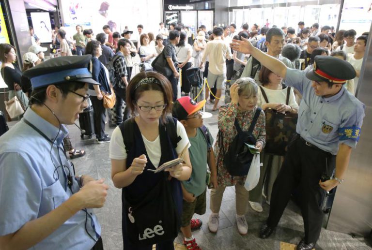 JAPÃO PREPARA-SE PARA PASSAGEM DO CICLONE TROPICAL KROSA