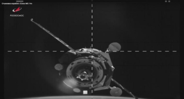 SONDA COM ROBÔ HUMANOIDE RUSSO A BORDO CHEGOU À ESTAÇÃO ESPACIAL INTERNACIONAL