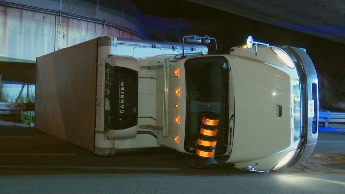 Imagens: The South Bayview News