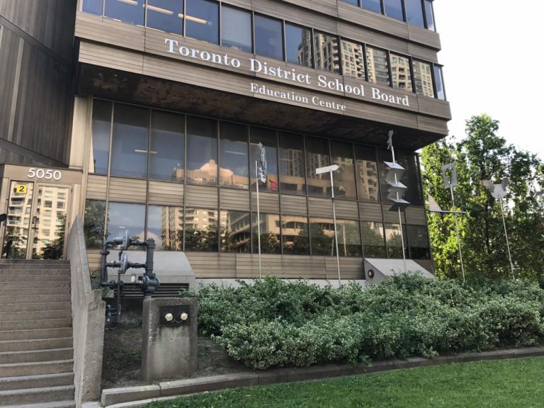 Imagens: Iheartradio