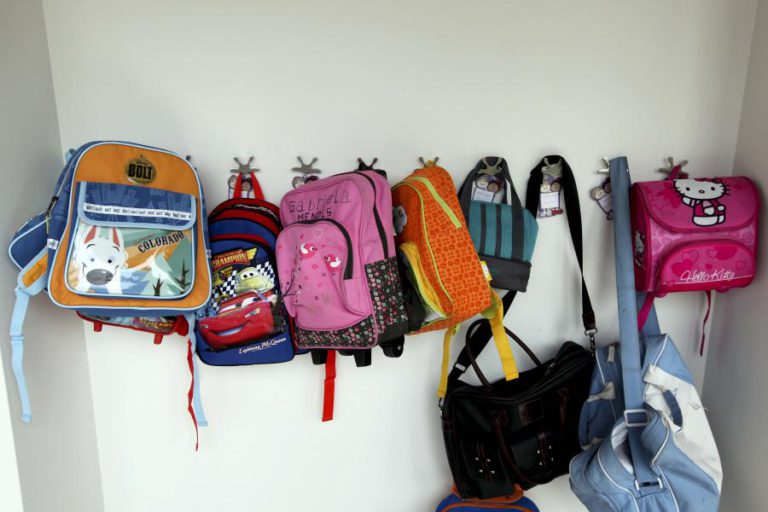 UM SEXTO DAS CRIANÇAS EM IDADE ESCOLAR DE TODO O MUNDO NÃO VAI À ESCOLA