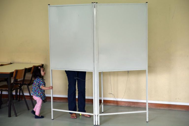 CORREÇÃO: ELEIÇÕES: INSCRIÇÃO PARA VOTO ANTECIPADO COMEÇA HOJE