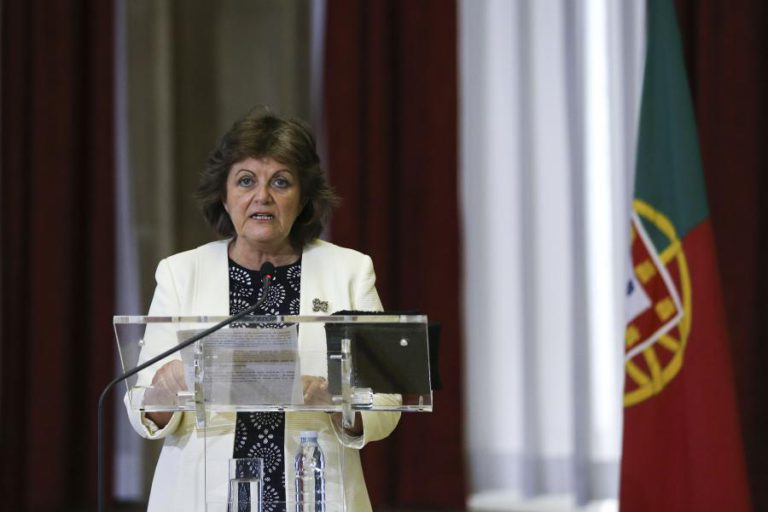 COMISSÁRIA PORTUGUESA ELISA FERREIRA OUVIDA PELO PARLAMENTO EUROPEU A 02 DE OUTUBRO