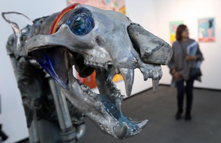 ARTISTA VENCEDOR DE LEÃO DE OURO EM VENEZA JIMMIE DURHAM EXPÕE NO PORTO