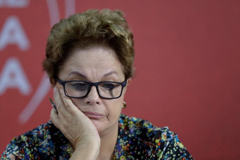 EX-PR DO BRASIL DILMA ROUSSEFF DISCORDA DE EMMANUEL MACRON SOBRE GESTÃO DA AMAZÓNIA