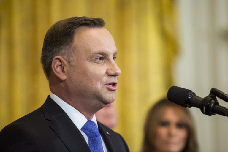 POLÓNIA CRITICOU CONVITE DOS EUA PARA PUTIN PARTICIPAR EM CIMEIRA DO G7