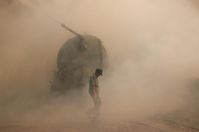 FOGO EM VALONGO ESTÁ “DESCONTROLADO” E MOBILIIZA MAIS DE 100 OPERACIONAIS E SEIS MEIOS AÉREOS