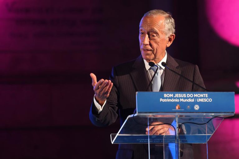 PRESIDENTE DA REPÚBLICA PROMULGA COM DÚVIDAS VENDA DE BANCO DA CGD EM CABO VERDE