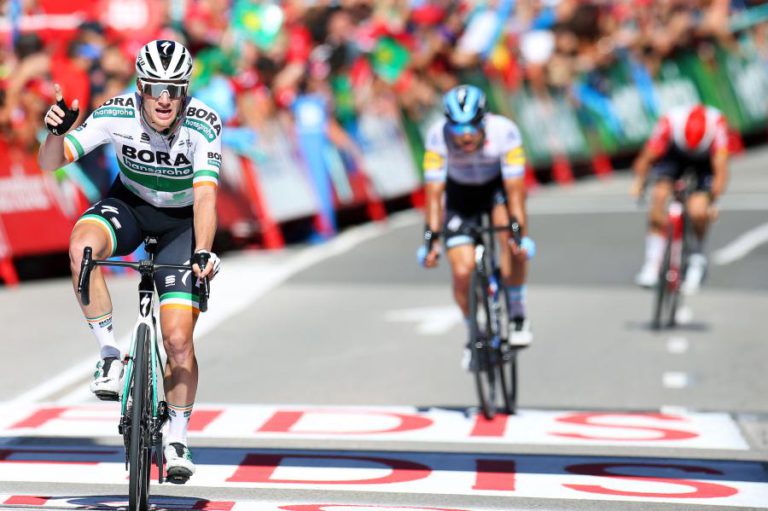 BENNETT VOLTOU A APROVEITAR UMA CHEGADA AO SPRINT NA VUELTA