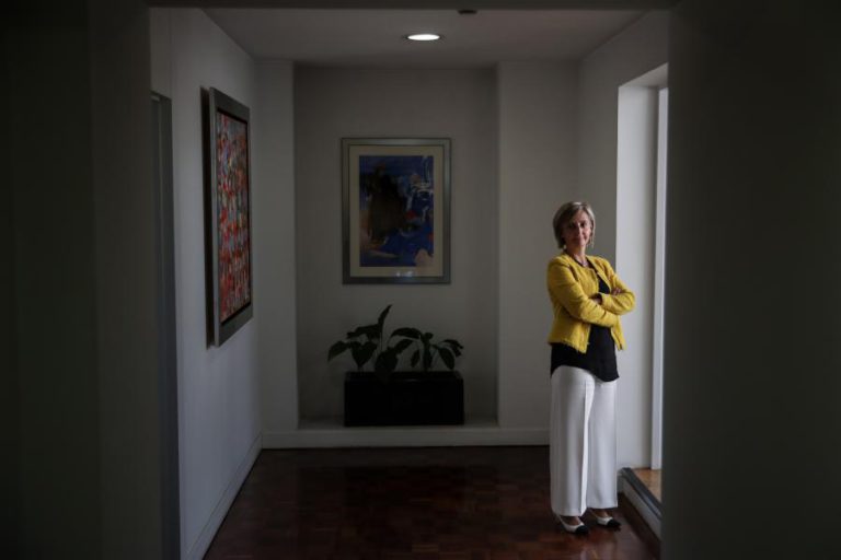 MINISTRA DEFENDE MELHORES COMPENSAÇÕES PARA PROFISSIONAIS NAS URGÊNCIAS