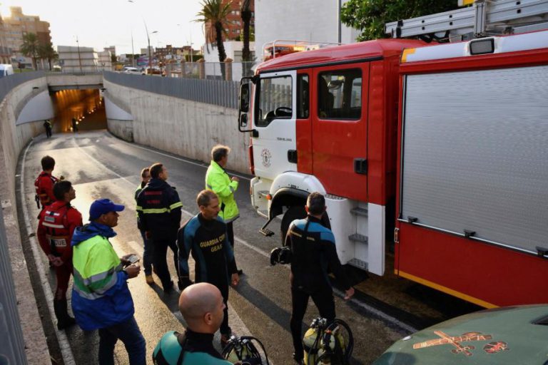 CHUVAS TORRENCIAIS PROVOCAM UM MORTO NO SUL DE ESPANHA