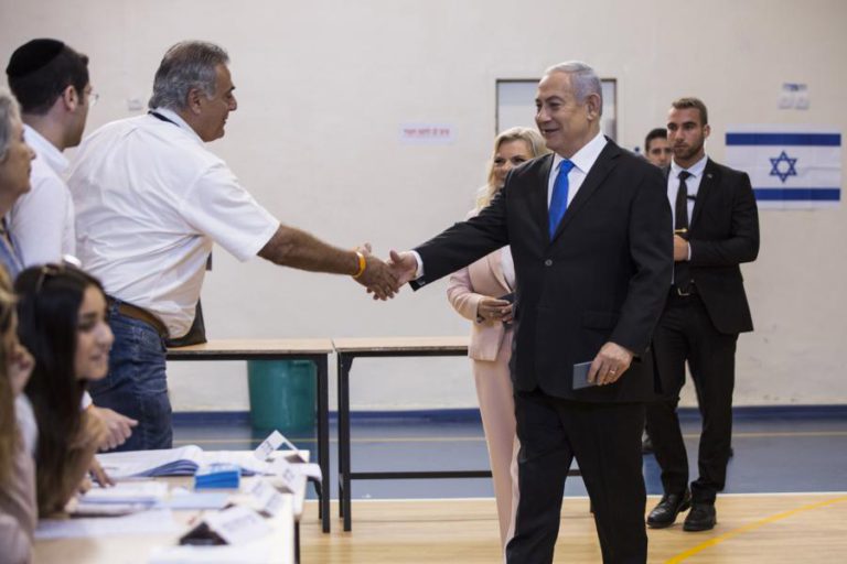 NETANYAHU PEDE A GANTZ PARA FORMAR GOVERNO DE UNIDADE NACIONAL EM ISRAEL