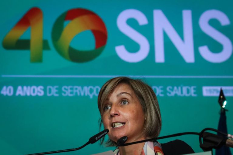 MINISTRA DA SAÚDE APONTA TRÊS DESAFIOS PARA SERVIÇO NACIONAL DE SAÚDE