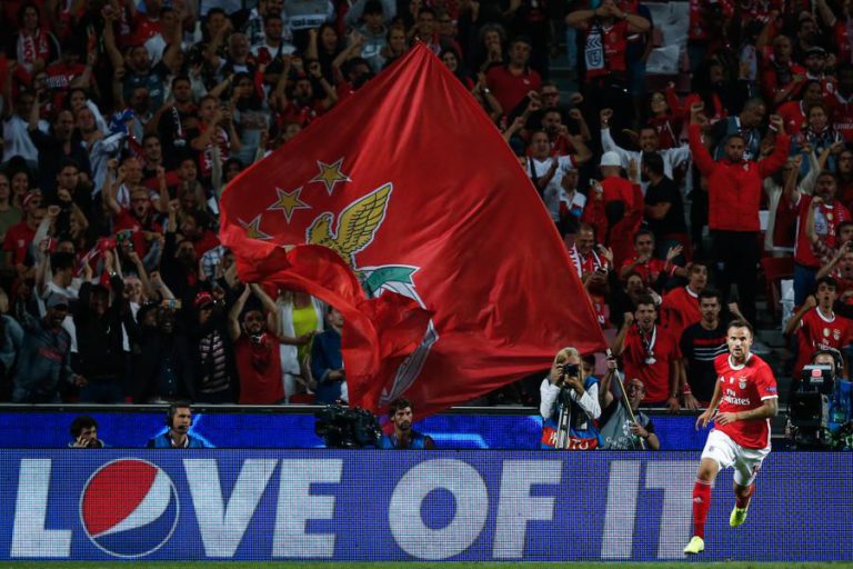 BENFICA PROCURA CHEGAR À LIDERANÇA NA VISITA AO MOREIRENSE
