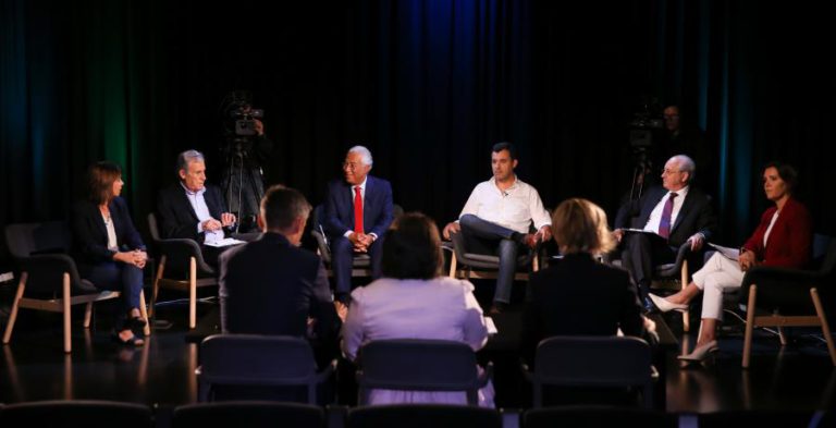 JUSTIÇA E CORRUPÇÃO FAZEM SUBIR DECIBÉIS EM DEBATE NAS RÁDIOS