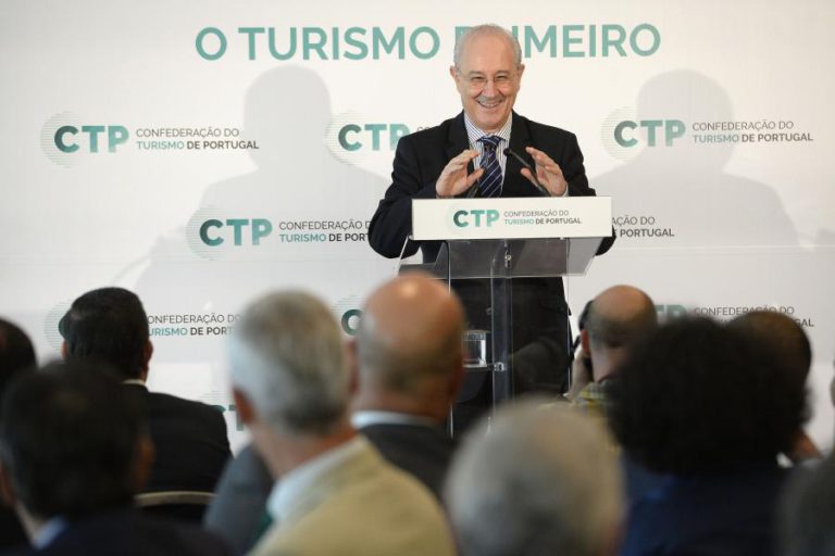 RIO ESPERA QUE “SILÊNCIO” DO GOVERNO SOBRE PARECER DA PGR NÃO DURE 15 DIAS