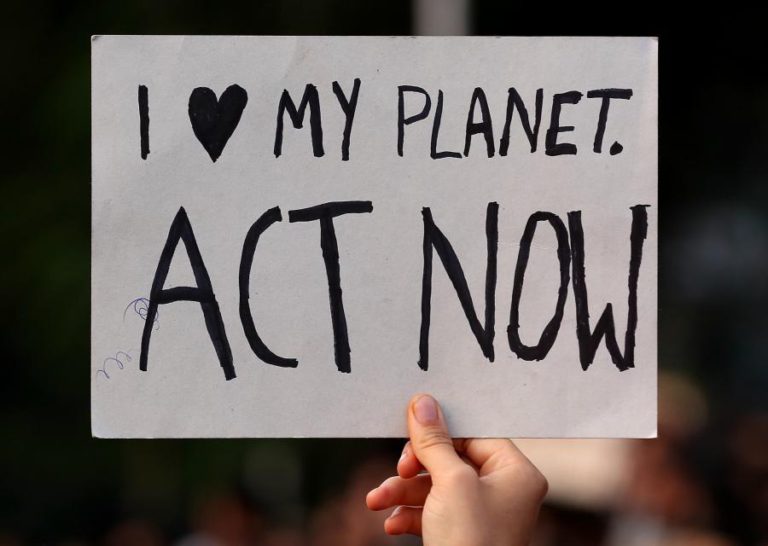 CLIMA: JUVENTUDE MUNDIAL REÚNE-SE EM NOVA IORQUE PARA EXIGIR AÇÃO