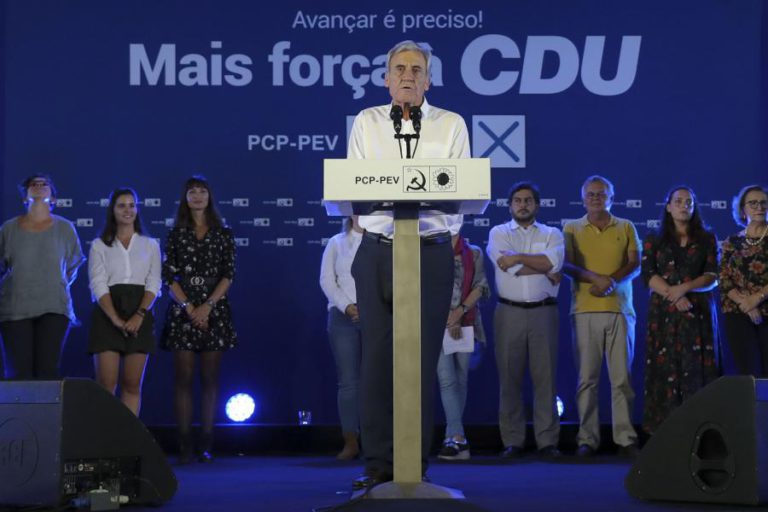 CDU CONGRATULA-SE COM FIM DA MAIORIA ABSOLUTA PSD  NA MADEIRA E ATRIBUI PERDA À BIPOLARIZAÇÃO