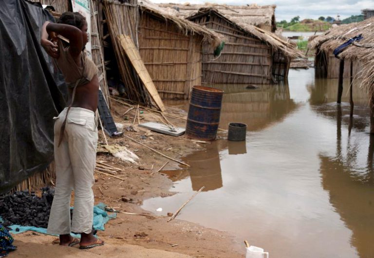 MAIS DE 500 MIL PESSOAS EM RISCO DE INUNDAÇÕES EM MOÇAMBIQUE