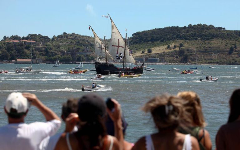 MAGALHÃES/500 ANOS: CARAVELA VERA CRUZ CHEGOU DE VENTO EM POPA A SEVILHA