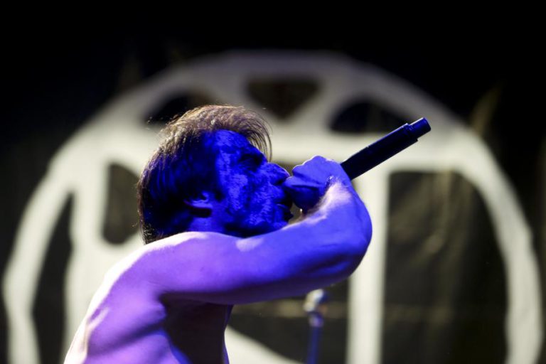 NONO FARO ALTERNATIVO COM CAPITÃO FANTASMA, BIZARRA LOCOMOTIVA E PROCESS OF GUILT