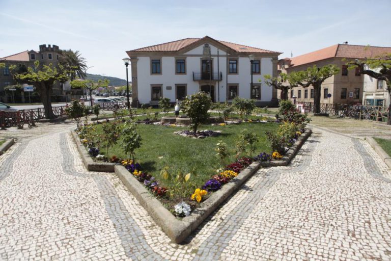 FIGUEIRA DE CASTELO RODRIGO RECOMPENSA REUTILIZAÇÃO DE LIXOS COM MOEDA “SUSTENTO”