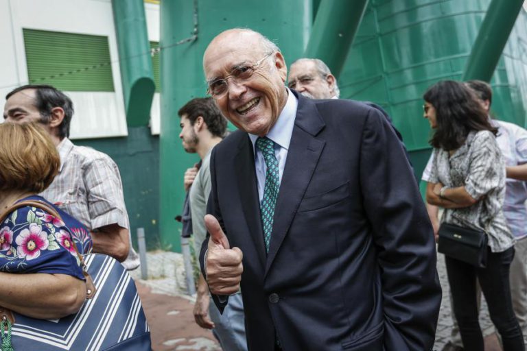 “VARANDAS NÃO TEM JEITO PARA ISTO” – SOUSA CINTRA