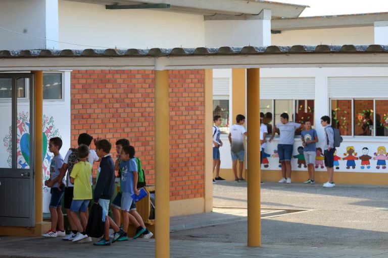 S.TO.P. AVANÇA COM GREVE NACIONAL DE 15 DIAS CONTRA AMIANTO NAS ESCOLAS