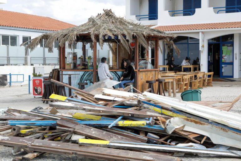 MAU TEMPO/LESLIE: APROVADOS 1,4 MILHÕES DE EUROS DE APOIOS PARA 24 MUNICÍPIOS – DESPACHO