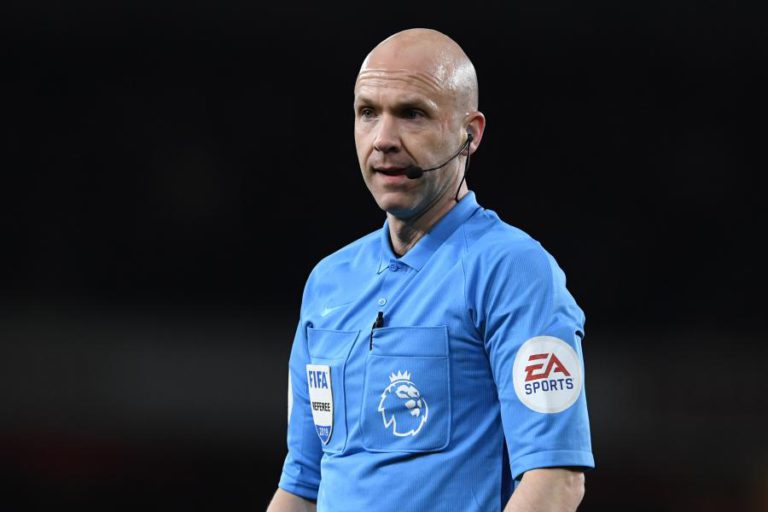 ÁRBITRO INGLÊS ANTHONY TAYLOR DIRIGE UCRÂNIA-PORTUGAL PARA O EURO2020