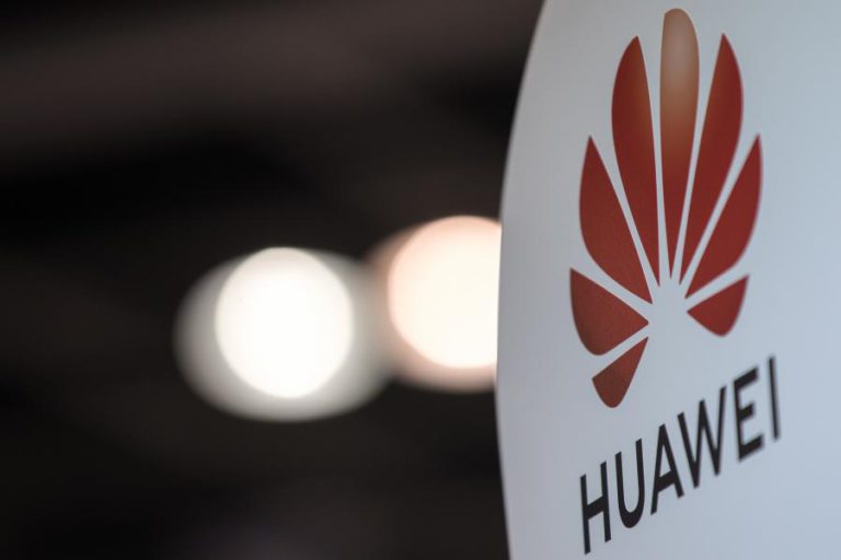 5G: HUAWEI NEGA TER “INSTRUÇÕES” DO ESTADO CHINÊS PARA ESPIONAGEM