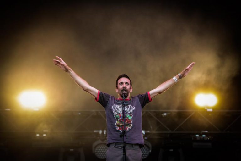 PAVILHÃO ROSA MOTA REABRE A 31 DE OUTUBRO COM CONCERTO DE ORNATOS VIOLETA