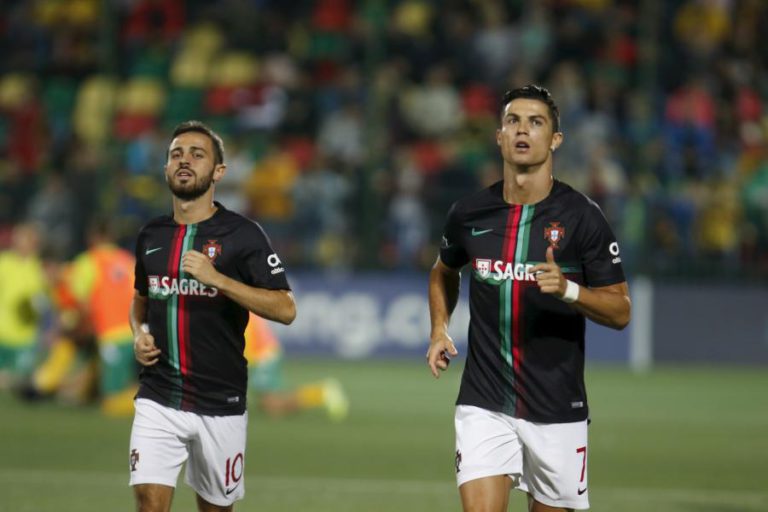 CRISTIANO RONALDO E BERNARDO SILVA NOMEADOS PARA A BOLA DE OURO