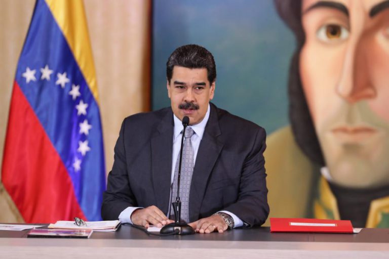 PRESIDENTE DA VENEZUELA ENTREGARÁ MINAS DE OURO A REGIÕES AFETAS AO REGIME