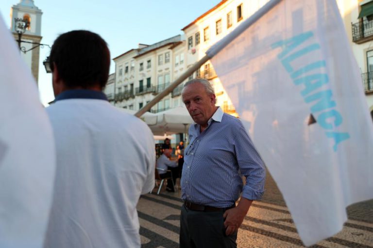 ELEIÇÕES: ALIANÇA PEDE IMPUGNAÇÃO DOS VOTOS DA EMIGRAÇÃO POR FALTA DE BOLETINS