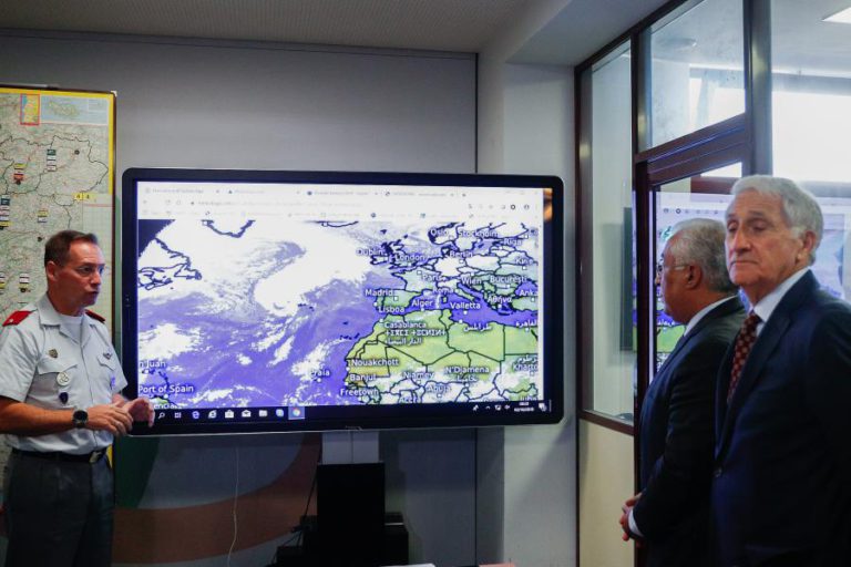 AÇORES/MAU TEMPO: PERÍODO CRÍTICO AINDA NÃO TERMINOU, AVISO VERMELHO MANTÉM-SE – IPMA