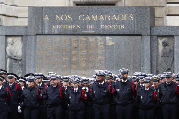 27214120.jpg