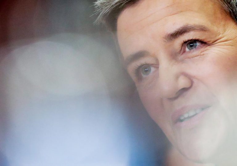 VESTAGER DEFENDE QUE MOEDA DO FACEBOOK NÃO PODE FUNCIONAR À MARGEM DA LEI