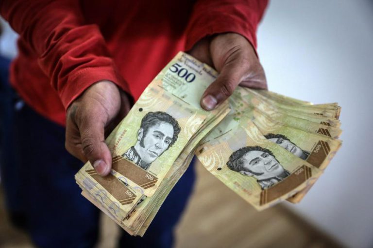 SALÁRIO MÍNIMO MENSAL NA VENEZUELA VAI AUMENTAR 375% E O SUBSÍDIO DE ALIMENTAÇÃO 600%