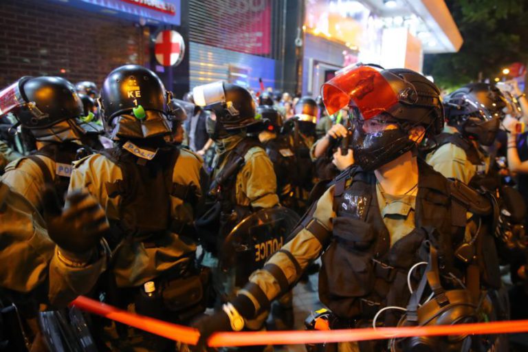 HONG KONG: TURISMO DA CHINA DIZ QUE 90% DOS TRABALHADORES DO SETOR PERDERAM EMPREGOS OU RENDIMENTO