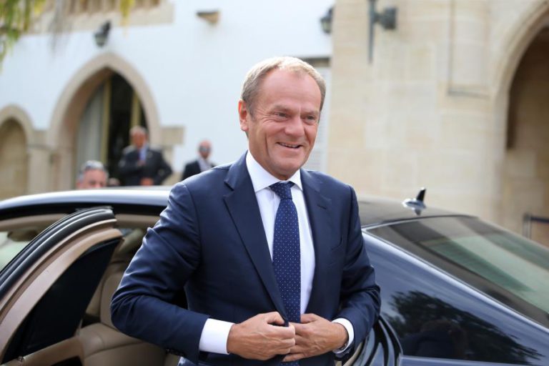 BREXIT: TUSK DIZ TER RECEBIDO “SINAIS PROMISSORES” DE DUBLIN