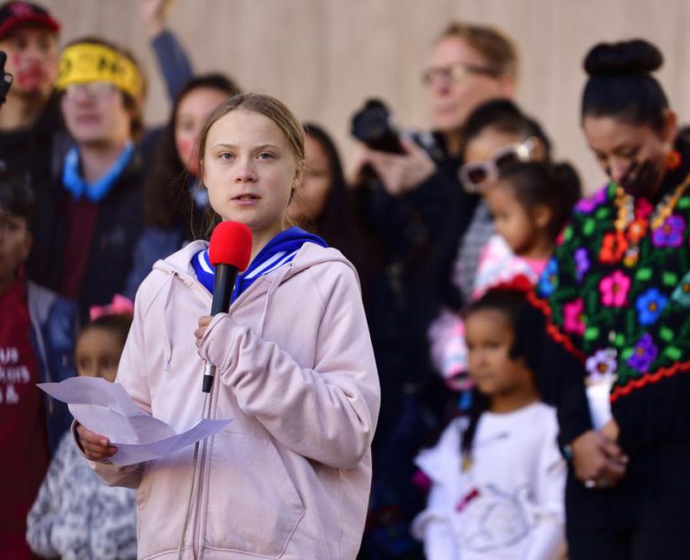 ATIVISTA GRETA THUNBERG REJEITA PRÉMIO AMBIENTAL POR INAÇÃO CONTRA A CRISE CLIMÁTICA