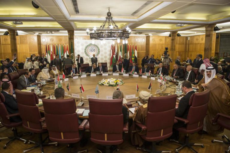 LIGA ÁRABE DECIDE “MEDIDAS URGENTES” DE REPRESÁLIA CONTRA “AGRESSÃO TURCA” NA SÍRIA