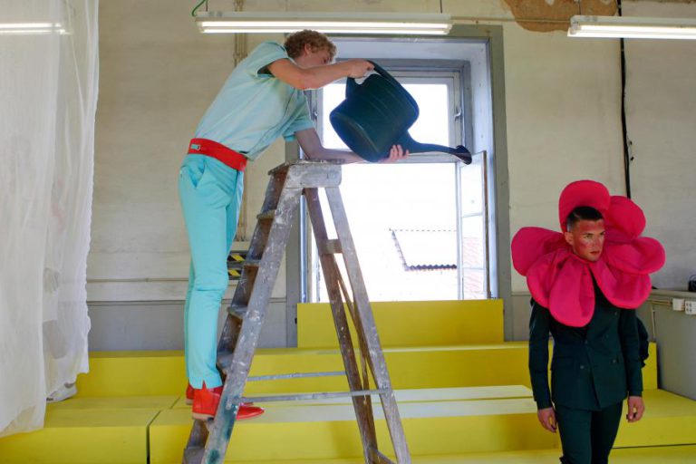 MODALISBOA: NUNO GAMA ENCENOU “O PRINCIPEZINHO” EM VEZ DE APRESENTAR NOVA COLEÇÃO