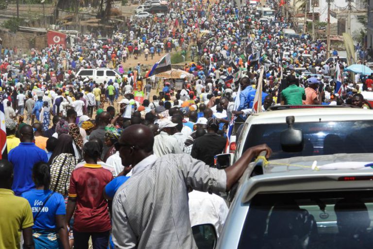 ONG ESTIMA QUE TENHAM MORRIDO 44 PESSOAS DURANTE A CAMPANHA ELEITORAL EM MOÇAMBIQUE