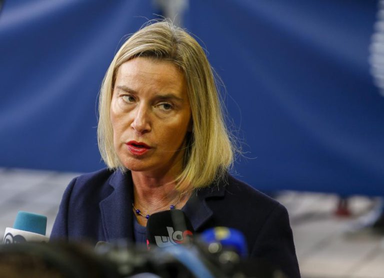 SÍRIA: MOGHERINI DEFENDE SOLUÇÃO PACÍFICA MEDIADA PELA ONU