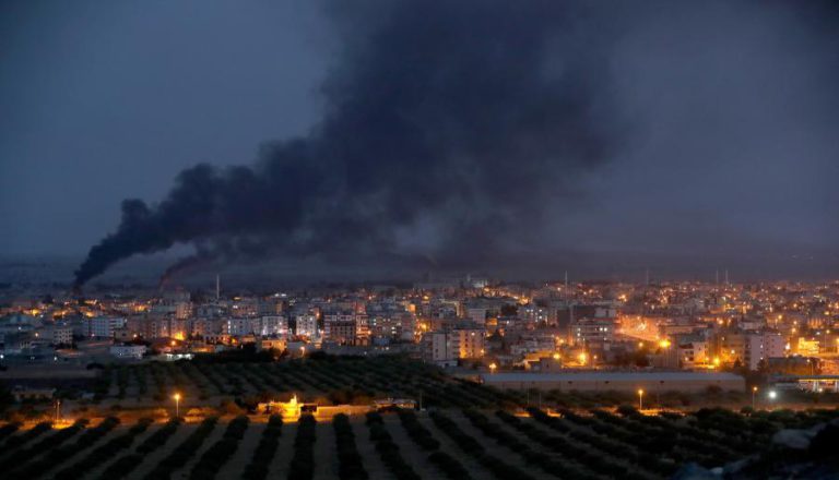 OPERAÇÃO TURCA CONTRA MILÍCIA CURDA NA SÍRIA LEVOU AO DESLOCAMENTO DE 300 MIL CIVIS