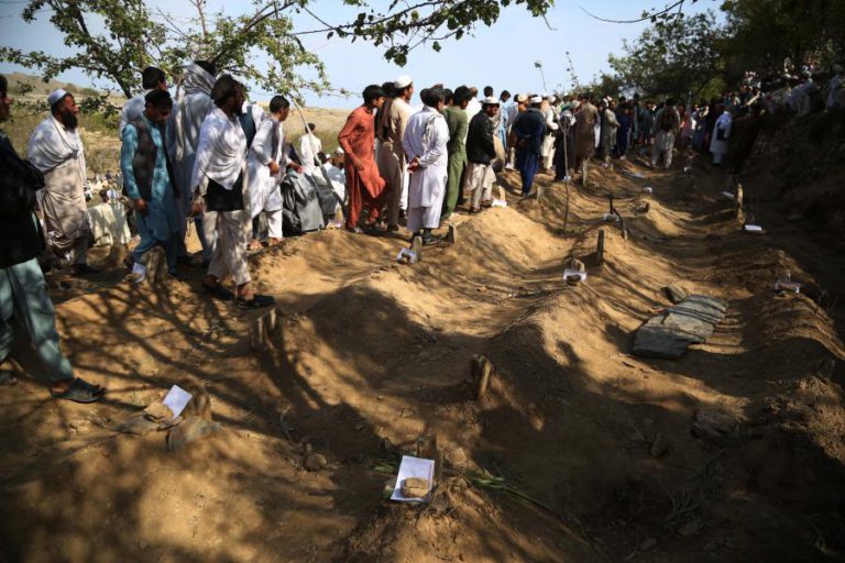 FORÇAS DE ATAQUE APOIADAS PELA CIA COMETEM ATROCIDADES NO AFEGANISTÃO — HRW