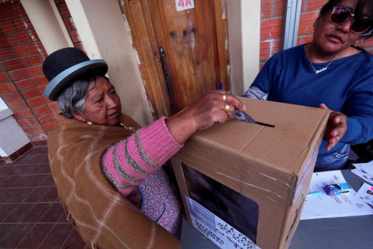 UE COM “SÉRIAS PREOCUPAÇÕES” POR RECONTAGEM DE VOTOS DAS PRESIDENCIAIS NA BOLÍVIA