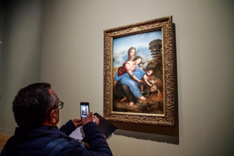 LOUVRE ESPERA 600 MIL VISITANTES PARA NOVA EXPOSIÇÃO DE LEONARDO DA VINCI